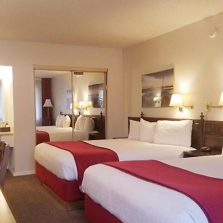 Sovana Inn Медфорд Екстер'єр фото